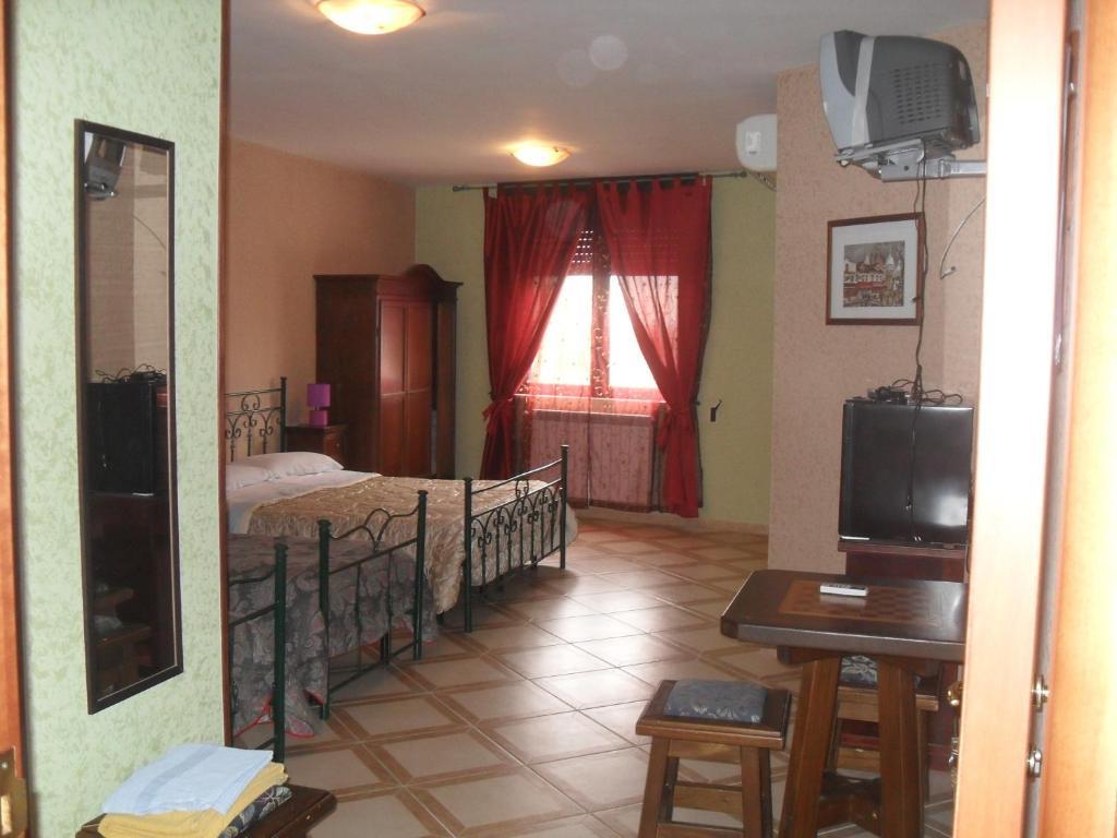 Mamma Assunta Melendugno Quarto foto